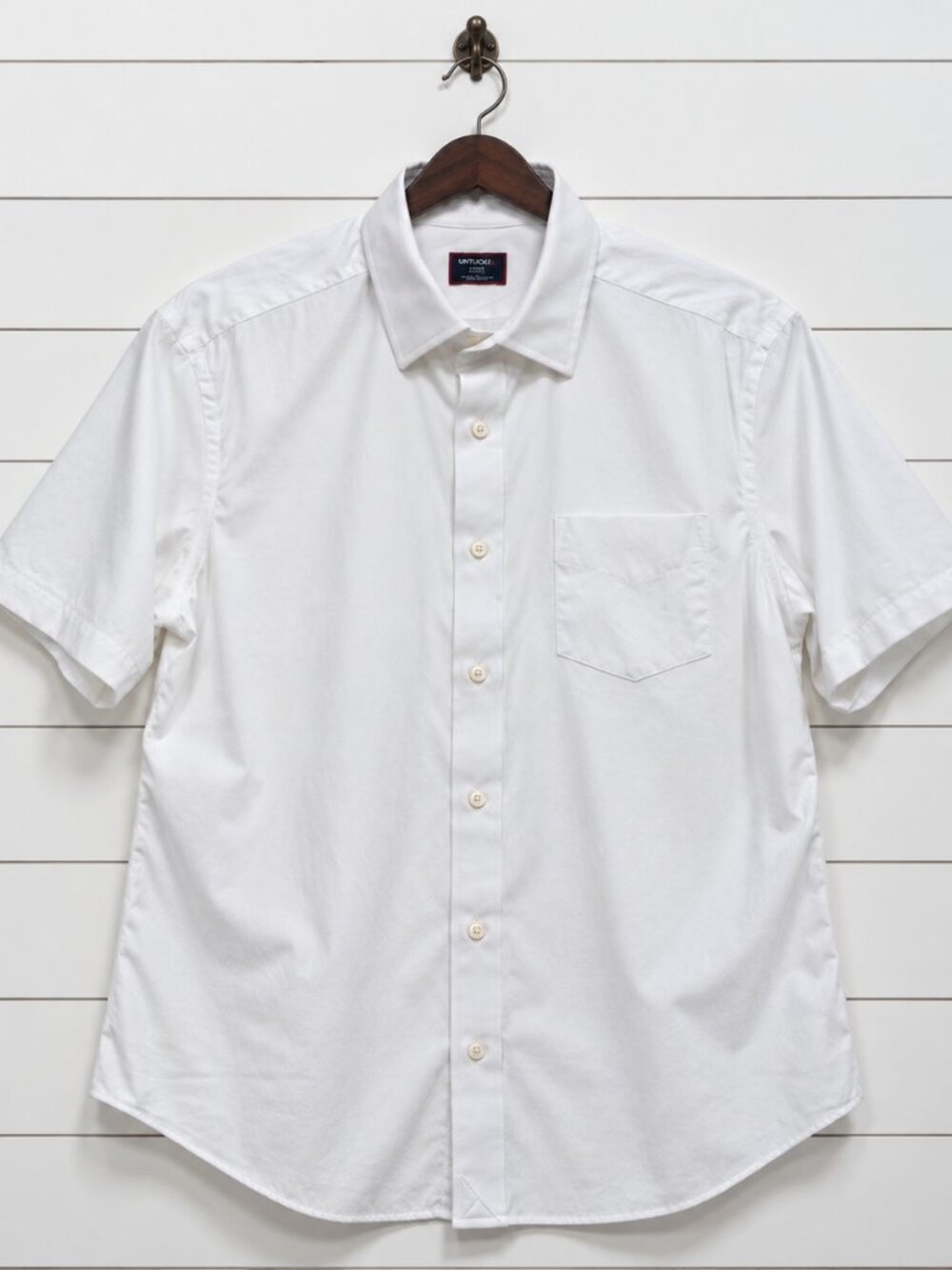 UNTUCKit Men’s White Short Sleeve Stretch Button Up Shirt Large NWOT